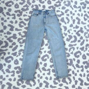 Zara Size 4 Denim Straight Jeans